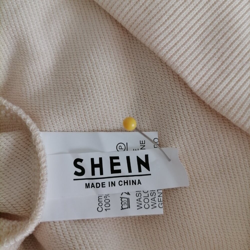 SheIn Womens Light Beige NASA Bunny Astronaut Graphic Pullover Sweatshirt Size M - Picture 6 of 8